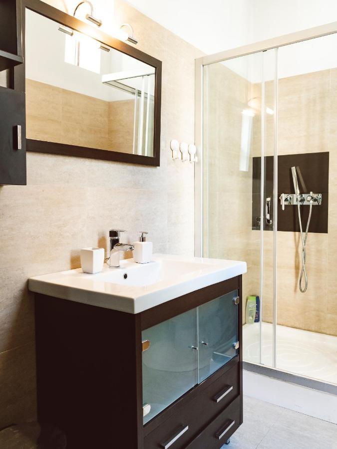 Gala Apartment Athenaeum - Amazing Arhitecture Букурещ Екстериор снимка