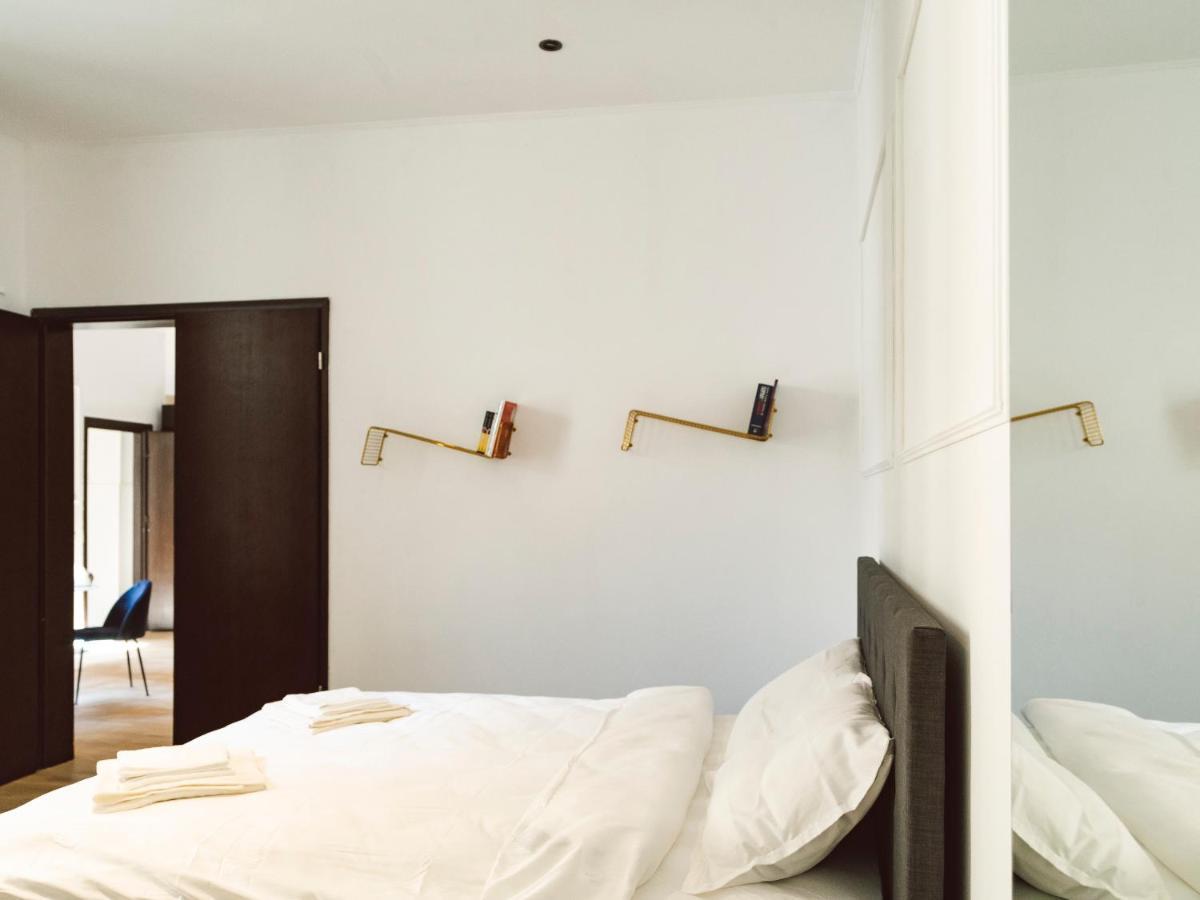 Gala Apartment Athenaeum - Amazing Arhitecture Букурещ Екстериор снимка